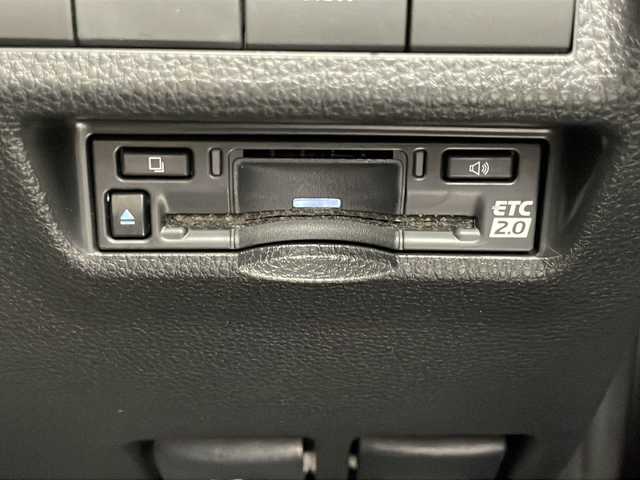トヨタ ＲＡＶ４ アドベンチャー オフロードPKGⅡ 千葉県 2023(令5)年 1.5万km アティチュードブラックマイカ 4WD/トヨタセーフティセンス/純正10.5インチディスプレイオーディオ/FM/AM/Bluetooth/フルセグTV/AppleCarPlay対応/全方位カメラ/前後ドライブレコーダー（ZDR035）/レーダークルーズコントロール/純正18インチアルミホイール/前後コーナーセンサー/ブラインドスポットモニター/ステアリングヒーター/革巻きステアリング/レザーシート/ベンチレーション/シートヒーター/パワーシート/電動パーキング/オートホールド/LEDヘッドライト/オートハイビーム/オートライト/フォグランプ/ルーフレール/プッシュスタート/スマートキー/スペア1本/ETC2.0