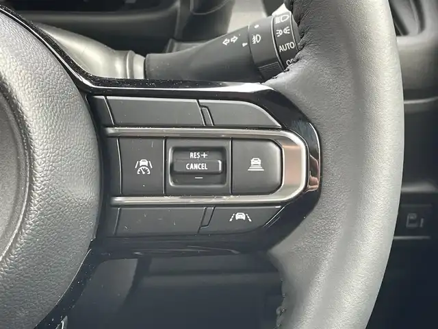スズキ スペーシア ギア HYBRID XZ 東京都 2024(令6)年 0.4万km 茶 ケンウッドナビ/バックモニター/デュアルカメラブレーキサポート/車線逸脱警報機能/シートヒーター/アダプティブクルーズコントロール/両側電動スライドドア/アイドリングストップ/スマートキー