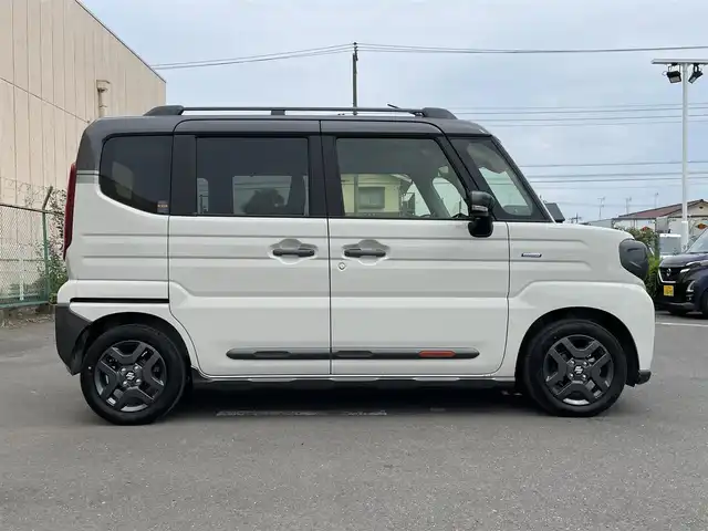 スズキ スペーシア ギア HYBRID XZ 東京都 2024(令6)年 0.4万km 茶 ケンウッドナビ/バックモニター/デュアルカメラブレーキサポート/車線逸脱警報機能/シートヒーター/アダプティブクルーズコントロール/両側電動スライドドア/アイドリングストップ/スマートキー