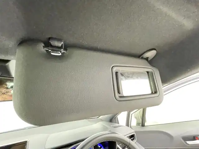 トヨタ カローラ ダブルバイビー 千葉県 2021(令3)年 3.2万km ホワイトパールクリスタルシャイン セーフティセンス（予防安全パッケージ）/・プリクラッシュセーフティ/（歩行者／自転車運転者検知機能付衝突回避支援タイプ）/・レーントレーシングアシスト/・全車速追従機能付レーダークルーズコントロール/・オートマチックハイビーム/・ロードサインアシスト/ブラインドスポットモニター/純正9インチディスプレイオーディオ/・Bluetooth接続/・バックカメラ/合皮レザーシート/・シートヒーター/ステアリングヒーター/スマートキー/LEDヘッドライト/フォグランプ/前後コーナーセンサー/ビルトインETC