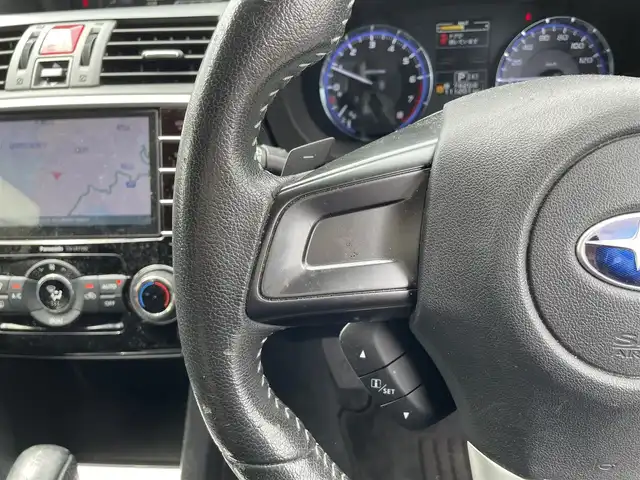 スバル レヴォーグ 1．6GT アイサイト プラウドED 神奈川県 2015(平27)年 11.1万km アイスシルバーメタリック (株)IDOMが運営する【じしゃロン秦野店】の自社ローン専用車両になります。こちらは現金またはオートローンご利用時の価格です。自社ローンご希望の方は別途その旨お申付け下さい/純正ＯＰナビ/ＣＤ/ＤＶＤ/ＢＴ/フルセグ/スマートキー/パワーシート/ＥＴＣ/純正ＡＷ