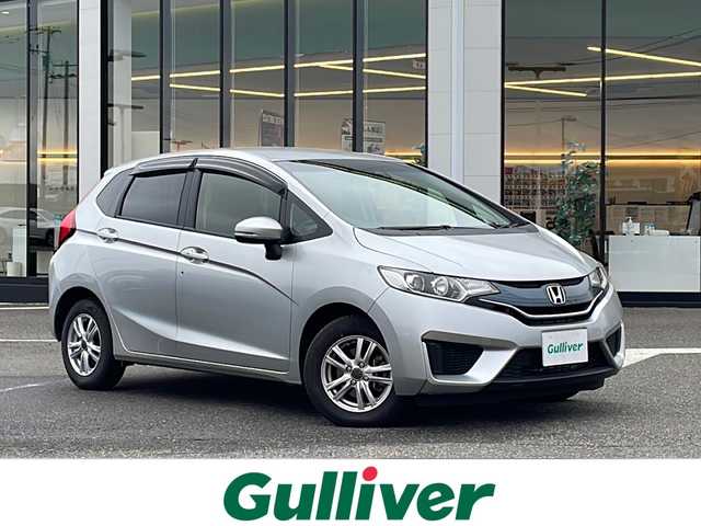 ホンダ フィット 13G Lパッケージ 新潟県 2015(平27)年 2.8万km アラバスターシルバーメタリック 純正ナビ/（TV/DVD/Bluetooth）/衝突軽減/バックカメラ/プッシュスタート/アイドリングストップ/ETC/ステアリングスイッチ/シガーソケット/フロアマット/オートライト/ウィンカーミラー/電格ミラー/ドアバイザー/スペアキー×１