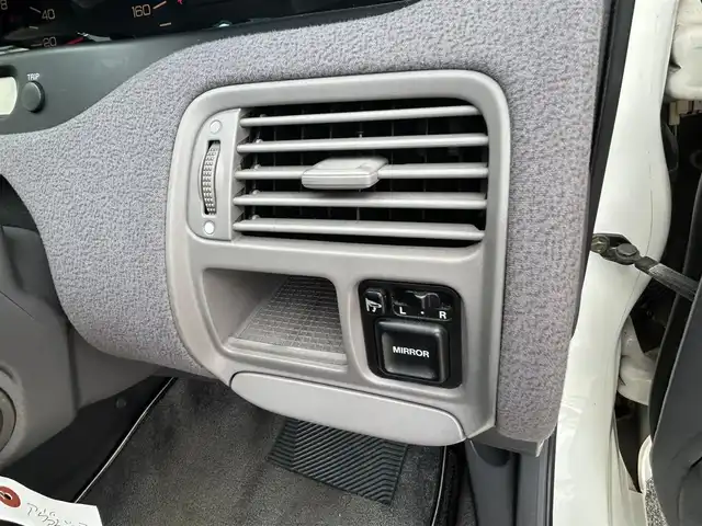 ホンダ アヴァンシア V 奈良県 2002(平14)年 11.2万km プレミアムホワイトパール ユーザー買取車/オーディオプレイヤ―/プレミアムサウンド/V6エンジン/ハーフレザー/パワーシート/社外フロアマット/AAC/Pステアリング/Pウィンドウ/Wエアバック/リモコンキー/保証書/取扱説明書