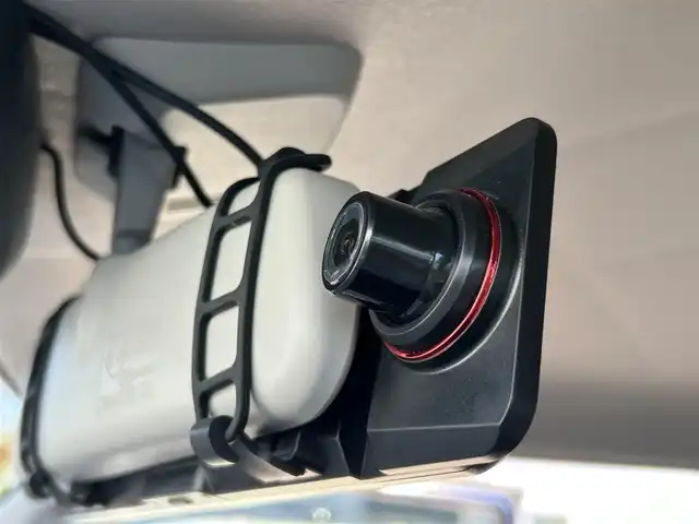 スズキ ラパン モード 大阪府 2020(令2)年 2.1万km ノクターンブルーパール/ホワイト 2トーンルーフ スズキセーフティサポート/ディーラー純正ナビ（Panasonic製）/　（フルセグTV/CD/DVD/Bluetooth/USB）/全方位モニター/前席シートヒーター/デジタルインナーミラー/ビルトインETC/純正フロアマット