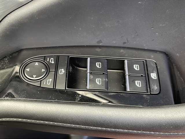 マツダ マツダ３ファストバック 20S 100周年特別記念車 千葉県 2021(令3)年 1.3万km ソウルレッドクリスタルM 純正メーカーナビ/CD DVD BT フルセグ HDMI/AppleCarPlay AndroidAuto/BOSEサウンド/衝突軽減ブレーキ/レーダークルーズコントロール/レーンキープアシスト/クリアランスソナー/全方位カメラ/ブラインドスポットモニター/ヘッドアップディスプレイ/レザーシート/運転席メモリ機能付きパワーシート/前席シートヒーター/ステアリングヒーター/ETC/前方ドライブレコーダー/LEDヘッドライト/スマートキー/プッシュスタート