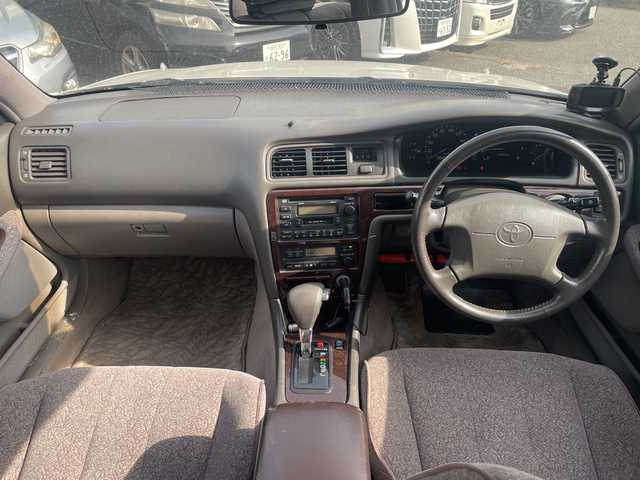 トヨタ マークⅡ グランデ 兵庫県 1997(平9)年 13.7万km 白Ⅱ ワンオーナー/純正オーディオ(AM/FM/CD/MD)/ETC/前方ドライブレコーダー/運転席パワーシート/AAC/純正フロアマット/電動格納ミラー/純正15インチアルミホイール