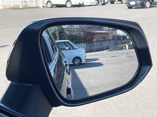 トヨタ ＲＡＶ４ アドベンチャー オフロードPKG 茨城県 2022(令4)年 0.8万km アティチュードブラックマイカ 純正9型ディスプレイオーディオナビ/４WD/バックカメラ/Bluetooth接続/AppleCarPlay/レッドステッチ合皮ブラックシート/シートヒーター/エアシート/パワーシート/ステアリングヒーター/追従クルーズコントロール/ビルトインETC/ドライブレコーダー/USB入力端子/ブラインドスポットモニター/ダウンヒルアシストコントロール/横滑り防止装置/衝突軽減システム/レーン逸脱警報/オートライト/オートマチックハイビーム/オートマチックハイビーム/LEDヘッドライト/LEDフォグ/コーナーセンサー/ルーフレール/純正18インチアルミホイール/スマートキー/保証書/取扱説明書/記録簿