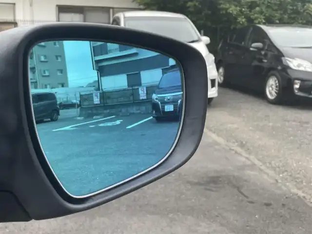 スズキ アルト ワークス 埼玉県 2018(平30)年 11.3万km スチールシルバーM (株)IDOMが運営する【じしゃロン川越店】の自社ローン専用車両になります。/こちらは現金またはオートローンご利用時の価格です。/自社ローンご希望の方は別途その旨お申付け下さい/純正ナビ/・フルセグ/CD/AM/FM/MSV/バックカメラ/前ドラレコ/衝突軽減ブレーキ/レカロシート/ステアリングスイッチ/純正フロアマッド/パドルシフト/レーダーブレーキサポード/プッシュスタート/スマートキー/バックカメラ/アイドリングストップ