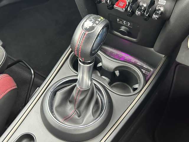 ＭＩＮＩ ミニ クロスオーバー ジョンクーパーワークス 福島県 2018(平30)年 5.5万km ミッドナイト・ブラック・メタリック 4WD/純正ナビゲーション/【BT/USB/AUX】/ヘッドアップディスプレイ/ハーフレザーシート/前席シートヒーター/LEDオートライト/バックカメラ/電動リアゲート/アダプティブクルーズコントロール/アイドリングストップ/パドルシフト/ステアリングリモコン/フロアマット