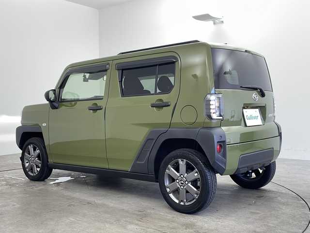 ダイハツ タフト G ターボ 兵庫県 2021(令3)年 0.9万km フォレストカーキメタリック ・社外ナビ/Bluetooth/CD/DVD/TV/・全方位カメラ/・ETC/・前後ドライブレコーダー/・スカイフィールトップ/・前後コーナーセンサー/・アイドリングストップ/・ステアリングスイッチ/・レーダークルーズコントロール/・横滑り防止装置/・盗難防止装置/・スマートアシスト/・LEDオートライト/・オートマチックハイビーム/・純正15インチアルミホイール/・社外フロアマット/・前席シートヒーター/・電動パーキングブレーキ/・保証書/・取扱説明書/・ドアバイザー