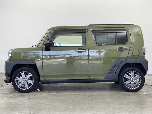ダイハツ タフト G ターボ 兵庫県 2021(令3)年 0.9万km フォレストカーキメタリック ・社外ナビ/Bluetooth/CD/DVD/TV/・全方位カメラ/・ETC/・前後ドライブレコーダー/・スカイフィールトップ/・前後コーナーセンサー/・アイドリングストップ/・ステアリングスイッチ/・レーダークルーズコントロール/・横滑り防止装置/・盗難防止装置/・スマートアシスト/・LEDオートライト/・オートマチックハイビーム/・純正15インチアルミホイール/・社外フロアマット/・前席シートヒーター/・電動パーキングブレーキ/・保証書/・取扱説明書/・ドアバイザー