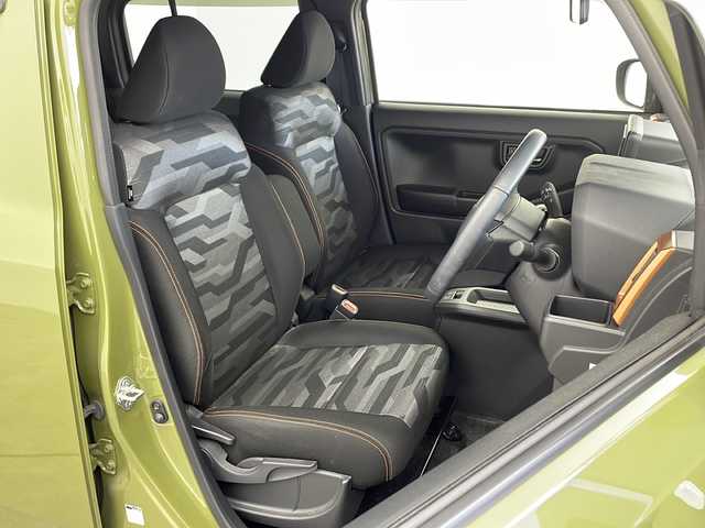 ダイハツ タフト G ターボ 兵庫県 2021(令3)年 0.9万km フォレストカーキメタリック ・社外ナビ/Bluetooth/CD/DVD/TV/・全方位カメラ/・ETC/・前後ドライブレコーダー/・スカイフィールトップ/・前後コーナーセンサー/・アイドリングストップ/・ステアリングスイッチ/・レーダークルーズコントロール/・横滑り防止装置/・盗難防止装置/・スマートアシスト/・LEDオートライト/・オートマチックハイビーム/・純正15インチアルミホイール/・社外フロアマット/・前席シートヒーター/・電動パーキングブレーキ/・保証書/・取扱説明書/・ドアバイザー