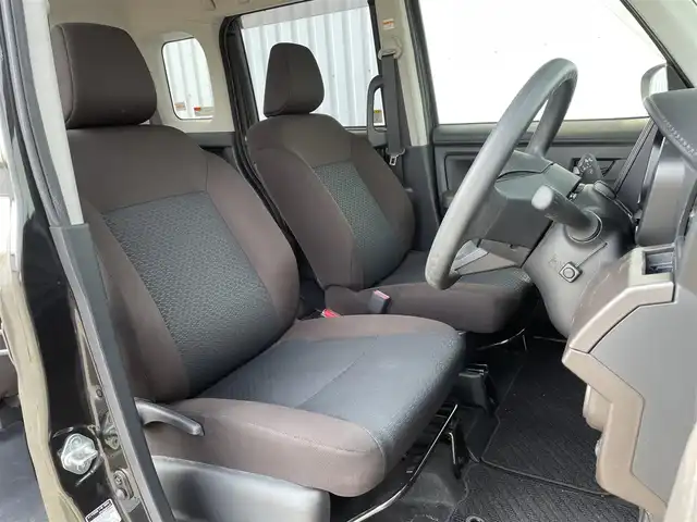 トヨタ ルーミー X 福岡県 2020(令2)年 2.4万km ブラックマイカメタリック スマートアシスト/純正ナビ（ＮＳＺＴ－Ｗ６８Ｔ）/パワースライドドア/クリアランスソナー/アイドリングストップ/フルセグテレビ/Bluetooth/ビルトインＥＴＣ２．０/スマートキー/プッシュスタート/オートライト
