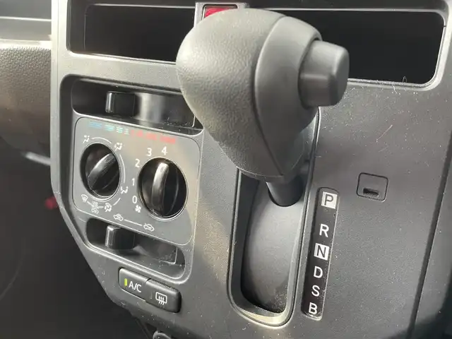 トヨタ ルーミー X 福岡県 2020(令2)年 2.4万km ブラックマイカメタリック スマートアシスト/純正ナビ（ＮＳＺＴ－Ｗ６８Ｔ）/パワースライドドア/クリアランスソナー/アイドリングストップ/フルセグテレビ/Bluetooth/ビルトインＥＴＣ２．０/スマートキー/プッシュスタート/オートライト