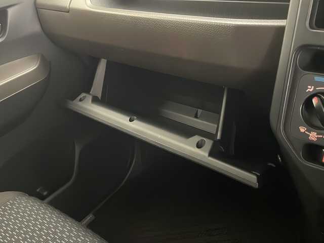 トヨタ ルーミー X 宮崎県 2020(令2)年 2.4万km ブラックマイカメタリック 禁煙車/衝突被害軽減ブレーキ/純正ナビTV/（NSZT-W68T/CD/Bluetooth/FMAM/フルセグTV)/純正フロアマット/左側電動スライドドア/オートマチックハイビーム/クリアランスソナー/アイドリングストップ/オート電動格納ミラー/スマートキー/プッシュエンジンスタート/スペアキー/新車時保証書/取扱い説明書