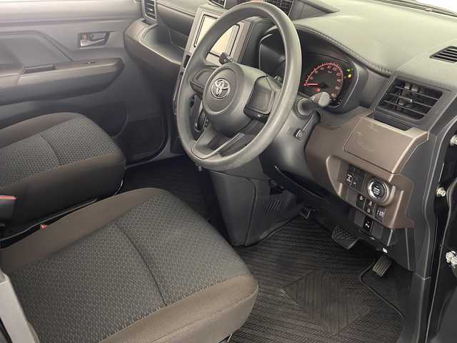 トヨタ ルーミー X 宮崎県 2020(令2)年 2.4万km ブラックマイカメタリック 禁煙車/衝突被害軽減ブレーキ/純正ナビTV/（NSZT-W68T/CD/Bluetooth/FMAM/フルセグTV)/純正フロアマット/左側電動スライドドア/オートマチックハイビーム/クリアランスソナー/アイドリングストップ/オート電動格納ミラー/スマートキー/プッシュエンジンスタート/スペアキー/新車時保証書/取扱い説明書