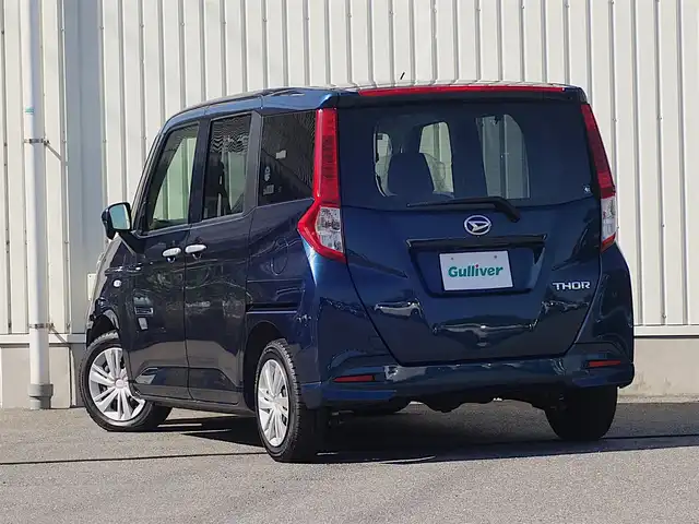 ダイハツ トール X 山形県 2022(令4)年 6.7万km レーザーブルークリスタルシャイン 4WD/衝突被害軽減システム/メモリナビ/　　【CD DVD BT USB AUX】/バックカメラ/パワースライドドア/オートライト/ドライブレコーダー/アイドリングストップ/コーナーセンサー/ステアリングスイッチ/電動格納ミラー/フロアマット/スマートキー×2/ETC