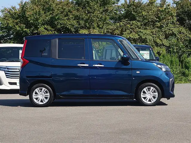 ダイハツ トール X 山形県 2022(令4)年 6.7万km レーザーブルークリスタルシャイン 4WD/衝突被害軽減システム/メモリナビ/　　【CD DVD BT USB AUX】/バックカメラ/パワースライドドア/オートライト/ドライブレコーダー/アイドリングストップ/コーナーセンサー/ステアリングスイッチ/電動格納ミラー/フロアマット/スマートキー×2/ETC