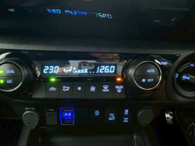 トヨタ ハイラックス Z GRスポーツ 千葉県 2023(令5)年 1.5万km アティチュードブラックマイカ AIS検査済み/【2508031391】/リフトアップ（JAOS BATTLEZ）(社外）/ベッドライナー/トノカバー/Tコネクトナビ/Bluetooth/パノラミックビューカメラ/プリクラッシュセーフティ/レーンディパーチャーアラート/クリアランスソナー/ETC2.0/DAC/リアデフロック/ルームランプLED/純正フロアマット/ドアバイザー/アイドリングSTOP/F/Rフォグ/17AW KMC　KM554　AZTEC(社外）/トーヨーオープンカントリーR/T（社外）/JAOS インナーフェンダー（社外）/社外パーツ取付有