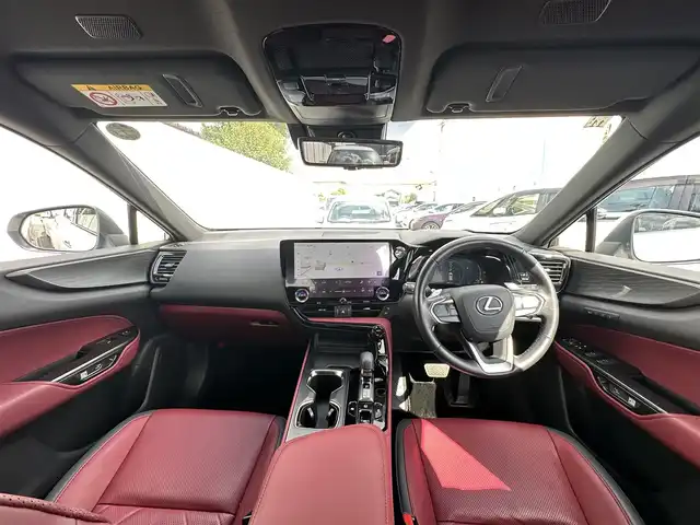 レクサス ＮＸ 350h バージョンL 愛知県 2023(令5)年 2.5万km パール ナビゲーション　/フルセグテレビ　/ブルートゥース　/ＵＳＢ接続　/ＥＴＣ　/全方位カメラ　/ヘッドアップディスプレイ　　/プリクラッシュセーフティ/アダプティプクルーズ/ブラインドスポットモニタ―/リアクロストレックアラート　/シートヒーター　/エアーシート　/ハンドルヒーター　/保証書/取扱説明書/整備手帳/スマートキーX2個