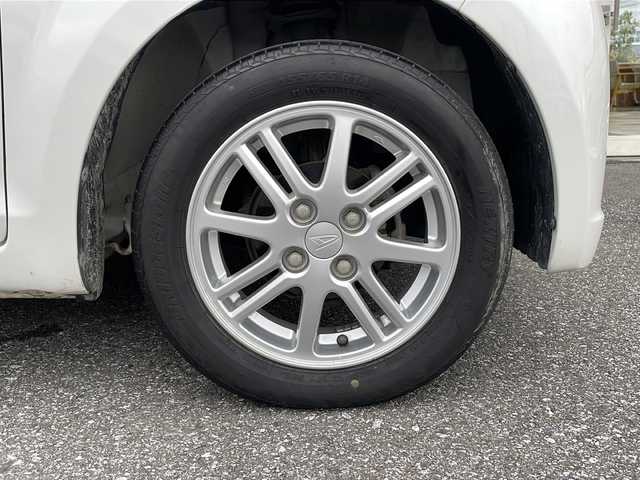 ダイハツ ムーヴ X リミテッド 岐阜県 2009(平21)年 10.4万km パールホワイトⅢ 禁煙車/AM/FM/CD/純正オーディオ/純正フロアマット/純正アルミホイール/オートエアコン/Wエアバッグ/ヘッドライトレベライザー/盗難防止/パワーステアリング/パワーウィンドウ/スマートキー/電動格納ミラー/ドアバイザー