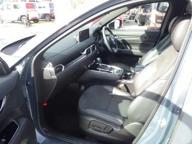 マツダ ＣＸ－８ 25S ブラックトーンED 千葉県 2022(令4)年 4.3万km ポリメタルグレーM 225/55R19/i-ACTIVSENSE/・スマートシティブレーキサポート/・レーンキープ・アシスト・システム/・ブラインドスポットモニタリング/アクティブ・ドライビング・ディスプレイ/パワーバックドア/ハーフレザーシート/前席パワーシート/各席シートヒーター/純正SDナビ/地デジTV/【DVD/CD再生機能　Bluetooth接続】/【Apple CarPlay　Android Auto対応】/360°ビュー・モニター/ドライブレコーダー（前後撮影）/ワイヤレス充電/革巻きステアリング/ステアリングヒーター/ステアリングスイッチ/ETC/LEDヘッドライト/ウインカーミラー/コーナーセンサー/純正19インチアルミホイル/サイド/カーテンエアバッグ/アドバンストキーレスエントリー