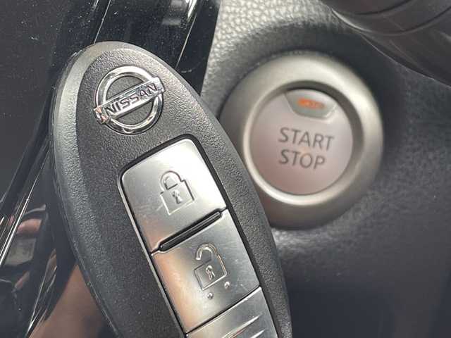 日産 ノート e－パワー X 愛知県 2016(平28)年 4.6万km プレミアムコロナオレンジ 純正ナビ　SDカードなし/全方位カメラ/コーナーセンサー/ETC/LEDヘッドライト/レーンキープアシスト/オートライト/ドライブレコーダー/ステアリングスイッチ/スマートキー/プッシュスタート