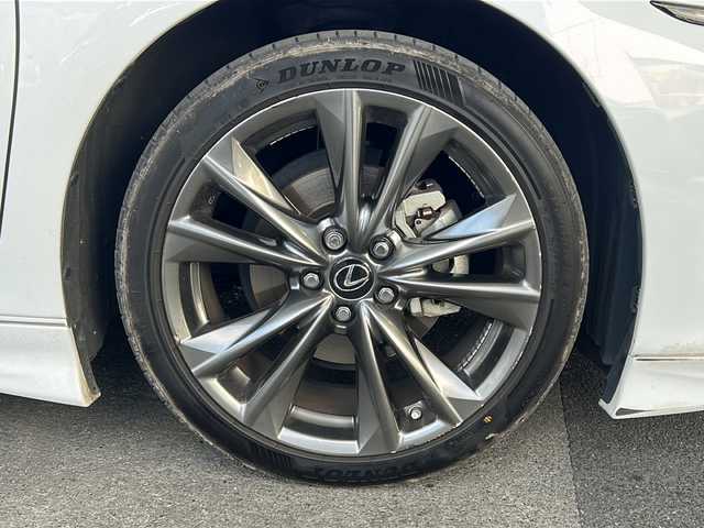 レクサス ＥＳ 300h Fスポーツ 京都府 2021(令3)年 8.9万km ホワイトノーヴァガラスフレーク 純正12.3インチディスプレイナビ/アラウンドビューモニター/Miracast/Bluetooth/TRDエアロ/TRDスポーツマフラー/サンルーフ/3眼LEDヘッドライト/デジタルアウターミラー/デジタルインナーミラー/メモリーパワーシート/シートヒーター＆ベンチレーション/ステアリングヒーター/ワイヤレス充電/パドルシフト/ドラレコ前後/レクサスセーフティーセンス/ブラインドスポットモニター/ヘッドアップディスプレイ/クリアランスソナー/レーンキープアシスト/パーキングサポートアラート/ブレーキホールド/ETC2.0/アイドリングストップ