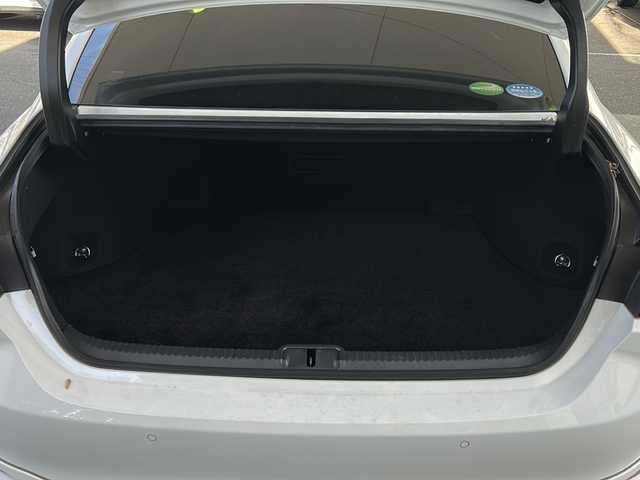 レクサス ＥＳ 300h Fスポーツ 京都府 2021(令3)年 8.9万km ホワイトノーヴァガラスフレーク 純正12.3インチディスプレイナビ/アラウンドビューモニター/Miracast/Bluetooth/TRDエアロ/TRDスポーツマフラー/サンルーフ/3眼LEDヘッドライト/デジタルアウターミラー/デジタルインナーミラー/メモリーパワーシート/シートヒーター＆ベンチレーション/ステアリングヒーター/ワイヤレス充電/パドルシフト/ドラレコ前後/レクサスセーフティーセンス/ブラインドスポットモニター/ヘッドアップディスプレイ/クリアランスソナー/レーンキープアシスト/パーキングサポートアラート/ブレーキホールド/ETC2.0/アイドリングストップ