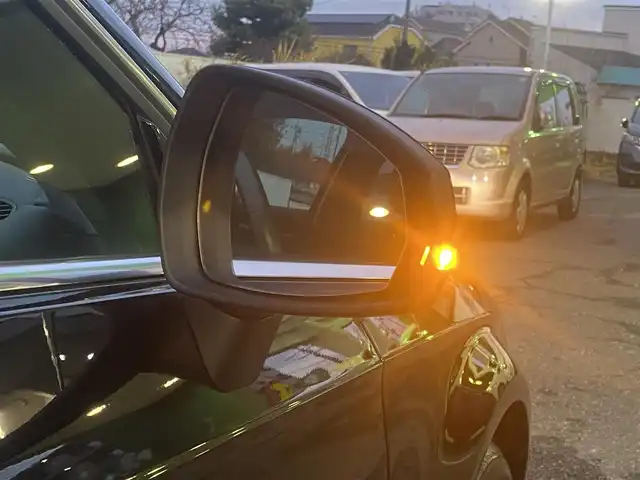 アウディ Ａ３ スポーツバック 1．4 TFSI 埼玉県 2017(平29)年 3万km ミトスブラックメタリック ワンオーナー/純正ナビ/フルセグTV/CD/DVD/Bluetooth/バックカメラ/ETC/横滑り防止機能/コーナーセンサー/クルーズコントロール＜追従機能有り＞/パーキングブレーキ/アイドリングストップ/ヘッドライトレベライザー/ドアミラーヒーター/自動防眩ミラー/D席/N席独立エアコン/スペアキーあり/記録簿（H30、H31、R2、R４、R５、R6）