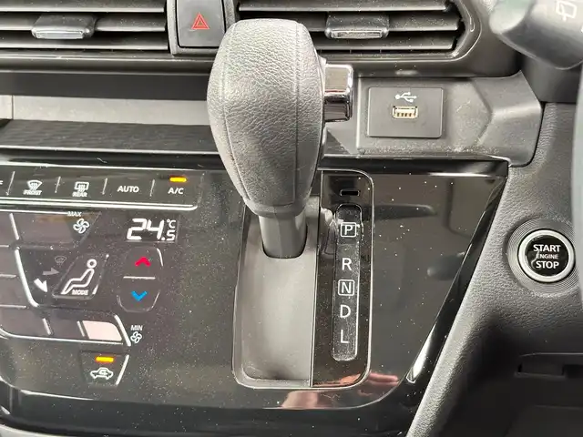 日産 ルークス ハイウェイスター X 宮城県 2020(令2)年 3.4万km フローズンバニラパール 快適パックA/・プラズマクラスター付リアシーリングファン/・撥水加工シート/・パーソナルテーブル（後席）/・USBソケット（助手席シートバック）/・ロールサンシェード（リアドア）/＝＝＝/インテリジェントエマージェンシーブレーキ/踏み間違い衝突防止アシスト/インテリジェントLI（車線逸脱防止支援システム）/LDW（車線逸脱警報）/インテリジェントFCW（前方衝突予測警報）/インテリジェントDA（ふらつき警報）/標識検知機能/コーナーセンサー/インテリジェントアラウンドビューモニター/純正9インチSDナビ（MM320D-L）/（CD/DVD/SD/Bluetooth/フルセグTV）/ETC/前方ドライブレコーダー/ハンズフリーパワースライドドア（助手席側）/LEDヘッドライト/ハイビームアシスト/LEDフォグランプ/オートライト/スマートキー＆プッシュスタート/アイドリングストップ/電動格納ミラー/純正14インチアルミホイール/純正フロアマット/純正ドアバイザー/W/サイド/カーテン/ニーエアバッグ