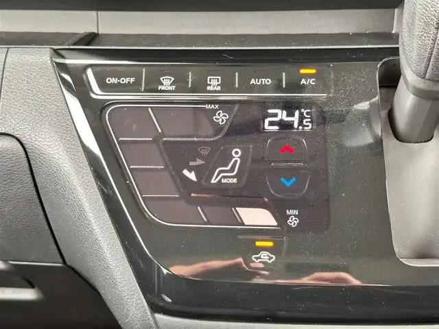 日産 ルークス ハイウェイスター X 宮城県 2020(令2)年 3.4万km フローズンバニラパール 快適パックA/・プラズマクラスター付リアシーリングファン/・撥水加工シート/・パーソナルテーブル（後席）/・USBソケット（助手席シートバック）/・ロールサンシェード（リアドア）/＝＝＝/インテリジェントエマージェンシーブレーキ/踏み間違い衝突防止アシスト/インテリジェントLI（車線逸脱防止支援システム）/LDW（車線逸脱警報）/インテリジェントFCW（前方衝突予測警報）/インテリジェントDA（ふらつき警報）/標識検知機能/コーナーセンサー/インテリジェントアラウンドビューモニター/純正9インチSDナビ（MM320D-L）/（CD/DVD/SD/Bluetooth/フルセグTV）/ETC/前方ドライブレコーダー/ハンズフリーパワースライドドア（助手席側）/LEDヘッドライト/ハイビームアシスト/LEDフォグランプ/オートライト/スマートキー＆プッシュスタート/アイドリングストップ/電動格納ミラー/純正14インチアルミホイール/純正フロアマット/純正ドアバイザー/W/サイド/カーテン/ニーエアバッグ