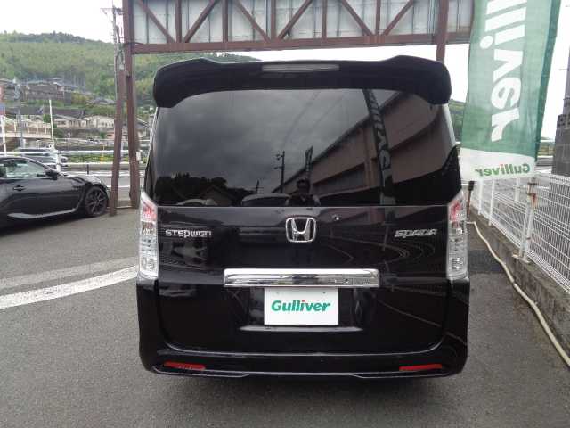 ホンダ ステップワゴン スパーダ Z HDDナビED 鹿児島県 2012(平24)年 13.6万km プレミアムブラキッシュパール 純正HDDナビ、フルセグTV/パノラミックビューバックカメラ/音楽録音、DVD再生/フリップダウンモニター/両側パワースライド/ビルトインETC/車検令和9年2月まであり/スマートキー2個あり/取説、ナビ取説あり