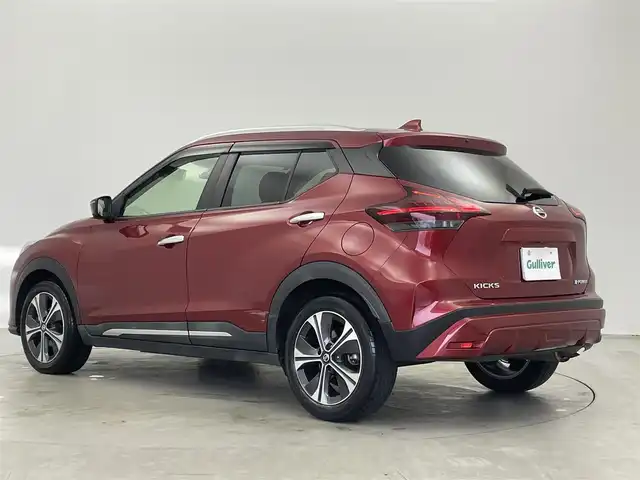 日産 キックス X 埼玉県 2020(令2)年 2.6万km ラディアントレッド アラウンドビューモニター　プロパイロット　純正９インチナビ　ＥＴＣ　インテリジェントルームミラー　ドライブレコーダー　プッシュスタート　スマートキー　エマージェンシーブレーキ　地デジフルセグ