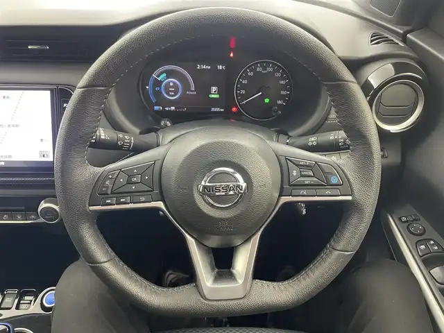 日産 キックス X 埼玉県 2020(令2)年 2.6万km ラディアントレッド アラウンドビューモニター　プロパイロット　純正９インチナビ　ＥＴＣ　インテリジェントルームミラー　ドライブレコーダー　プッシュスタート　スマートキー　エマージェンシーブレーキ　地デジフルセグ