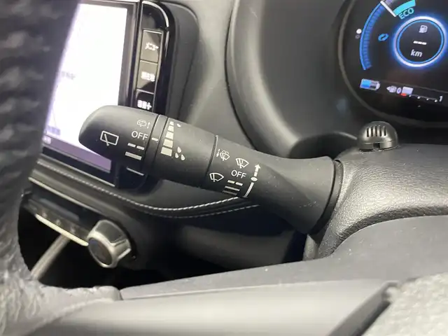 日産 キックス X 埼玉県 2020(令2)年 2.6万km ラディアントレッド アラウンドビューモニター　プロパイロット　純正９インチナビ　ＥＴＣ　インテリジェントルームミラー　ドライブレコーダー　プッシュスタート　スマートキー　エマージェンシーブレーキ　地デジフルセグ