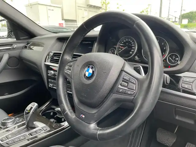 ＢＭＷ Ｘ４ xDrive 28i Mスポーツ 大阪府 2015(平27)年 6.5万km 黒 ACC/インテリジェントセーフティ/コンフォートアクセス/純正ナビ/Bカメラ/地デジTV/ハーフレザー/パドルシフト/Pスタート