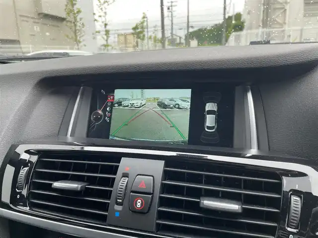 ＢＭＷ Ｘ４ xDrive 28i Mスポーツ 大阪府 2015(平27)年 6.5万km 黒 ACC/インテリジェントセーフティ/コンフォートアクセス/純正ナビ/Bカメラ/地デジTV/ハーフレザー/パドルシフト/Pスタート