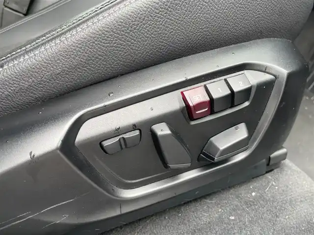 ＢＭＷ Ｘ４ xDrive 28i Mスポーツ 大阪府 2015(平27)年 6.5万km 黒 ACC/インテリジェントセーフティ/コンフォートアクセス/純正ナビ/Bカメラ/地デジTV/ハーフレザー/パドルシフト/Pスタート