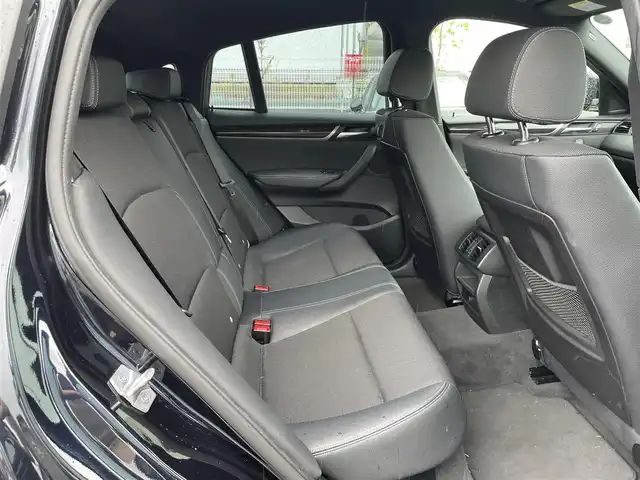 ＢＭＷ Ｘ４ xDrive 28i Mスポーツ 大阪府 2015(平27)年 6.5万km 黒 ACC/インテリジェントセーフティ/コンフォートアクセス/純正ナビ/Bカメラ/地デジTV/ハーフレザー/パドルシフト/Pスタート