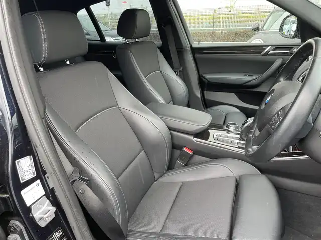 ＢＭＷ Ｘ４ xDrive 28i Mスポーツ 大阪府 2015(平27)年 6.5万km 黒 ACC/インテリジェントセーフティ/コンフォートアクセス/純正ナビ/Bカメラ/地デジTV/ハーフレザー/パドルシフト/Pスタート