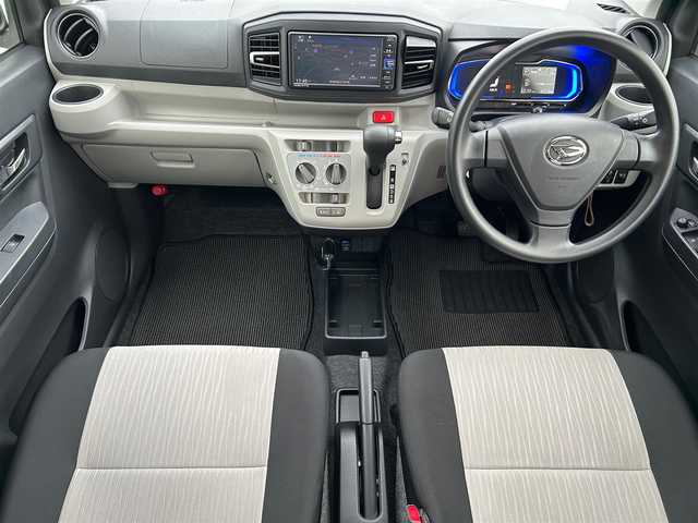 ダイハツ ミラ イース X リミテッド SAⅢ 静岡県 2021(令3)年 0.5万km スカイブルーメタリック パワーステアリング/パワーウィンドウ/リモコンキー/マニュアルエアコン/スペアキー１本/USB入力端子/純正ナビ（CD/DVD/BT/フルセグ）/ドライブレコーダー/純正フロアマット/ABS/横滑り防止装置/コーナーセンサー前後/盗難防止装置/オートライト/オートマチックハイビーム/Wエアバック/衝突軽減システム