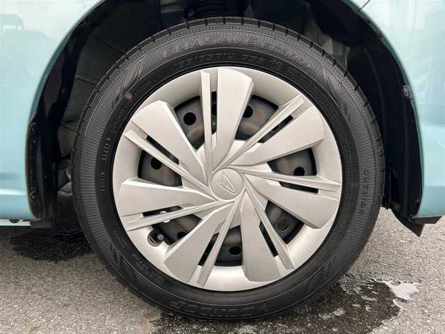 ダイハツ ミラ イース X リミテッド SAⅢ 静岡県 2021(令3)年 0.5万km スカイブルーメタリック パワーステアリング/パワーウィンドウ/リモコンキー/マニュアルエアコン/スペアキー１本/USB入力端子/純正ナビ（CD/DVD/BT/フルセグ）/ドライブレコーダー/純正フロアマット/ABS/横滑り防止装置/コーナーセンサー前後/盗難防止装置/オートライト/オートマチックハイビーム/Wエアバック/衝突軽減システム