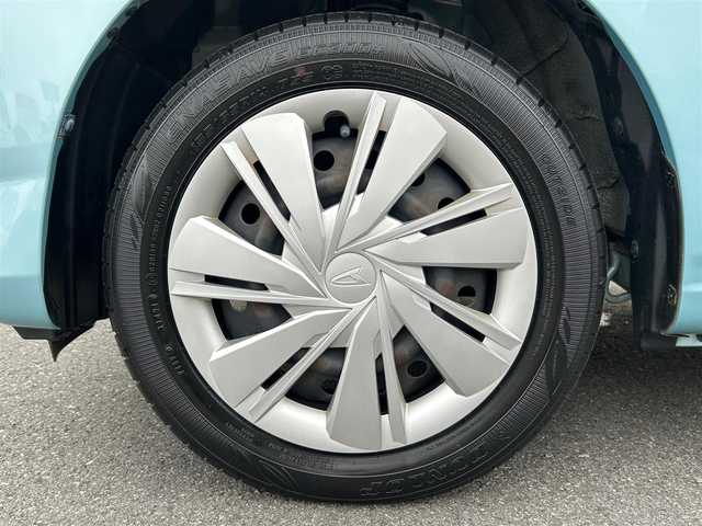 ダイハツ ミラ イース X リミテッド SAⅢ 静岡県 2021(令3)年 0.5万km スカイブルーメタリック パワーステアリング/パワーウィンドウ/リモコンキー/マニュアルエアコン/スペアキー１本/USB入力端子/純正ナビ（CD/DVD/BT/フルセグ）/ドライブレコーダー/純正フロアマット/ABS/横滑り防止装置/コーナーセンサー前後/盗難防止装置/オートライト/オートマチックハイビーム/Wエアバック/衝突軽減システム