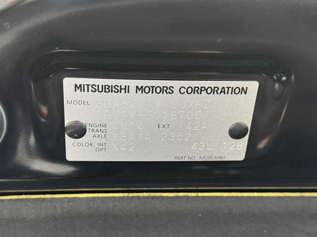 三菱 デリカＤ：５ P 三重県 2024(令6)年 0.1万km アメジストブラック 2.2L ディーゼルターボ/パートタイム4WD/MTモード付インパネ8AT/マルチアラウンドモニター（ルームミラー送出）/両側オートスライドドア/e-Assist/・衝突被害軽減ブレーキシステム［FCM］/・車線逸脱警報システム［LDW］/・レーダークルーズコントロールシステム［ACC］/・オートマチックハイビーム［AHB］/・誤発進抑制機能（前進時）/・後側方車両検知警報システム（レーンチェンジアシスト機能付）［BSW/LCA］/・後退時交差車両検知警報システム［RCTA］/装備/・ハーフレザーシート/・シートヒーター（D/N）/・パワーシート（D6way）/・エレクトリックテールゲート（電動バックドア）/・左右独立オートエアコン/・後席クーラー＆ヒーター/・AC100V電源コンセント（100W）/・オートライト/・LED ヘッドランプ＋フロントフォグランプ/・パドルシフト/・オートワイパー/・自動防眩ルームミラー/・純正18inAW/・プッシュスタート/・保/取/など