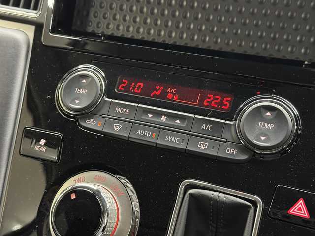 三菱 デリカＤ：５ P 三重県 2024(令6)年 0.1万km アメジストブラック 2.2L ディーゼルターボ/パートタイム4WD/MTモード付インパネ8AT/マルチアラウンドモニター（ルームミラー送出）/両側オートスライドドア/e-Assist/・衝突被害軽減ブレーキシステム［FCM］/・車線逸脱警報システム［LDW］/・レーダークルーズコントロールシステム［ACC］/・オートマチックハイビーム［AHB］/・誤発進抑制機能（前進時）/・後側方車両検知警報システム（レーンチェンジアシスト機能付）［BSW/LCA］/・後退時交差車両検知警報システム［RCTA］/装備/・ハーフレザーシート/・シートヒーター（D/N）/・パワーシート（D6way）/・エレクトリックテールゲート（電動バックドア）/・左右独立オートエアコン/・後席クーラー＆ヒーター/・AC100V電源コンセント（100W）/・オートライト/・LED ヘッドランプ＋フロントフォグランプ/・パドルシフト/・オートワイパー/・自動防眩ルームミラー/・純正18inAW/・プッシュスタート/・保/取/など