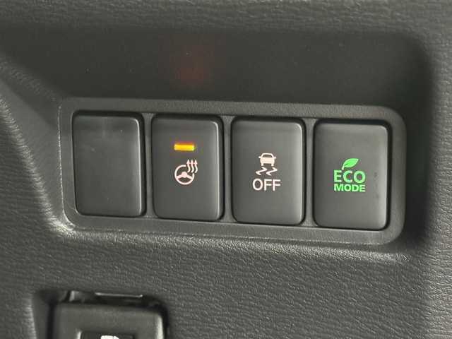 三菱 デリカＤ：５ P 三重県 2024(令6)年 0.1万km アメジストブラック 2.2L ディーゼルターボ/パートタイム4WD/MTモード付インパネ8AT/マルチアラウンドモニター（ルームミラー送出）/両側オートスライドドア/e-Assist/・衝突被害軽減ブレーキシステム［FCM］/・車線逸脱警報システム［LDW］/・レーダークルーズコントロールシステム［ACC］/・オートマチックハイビーム［AHB］/・誤発進抑制機能（前進時）/・後側方車両検知警報システム（レーンチェンジアシスト機能付）［BSW/LCA］/・後退時交差車両検知警報システム［RCTA］/装備/・ハーフレザーシート/・シートヒーター（D/N）/・パワーシート（D6way）/・エレクトリックテールゲート（電動バックドア）/・左右独立オートエアコン/・後席クーラー＆ヒーター/・AC100V電源コンセント（100W）/・オートライト/・LED ヘッドランプ＋フロントフォグランプ/・パドルシフト/・オートワイパー/・自動防眩ルームミラー/・純正18inAW/・プッシュスタート/・保/取/など