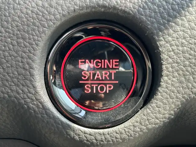 ホンダ ステップワゴン エアー 愛媛県 2022(令4)年 1.5万km フィヨルドミストパール ETC/社外ナビ/3列シート/バックカメラ/LEDヘッドライト/両側パワースライドドア/クルーズコントロール/エンジンスタートボタン/コーナーセンサー