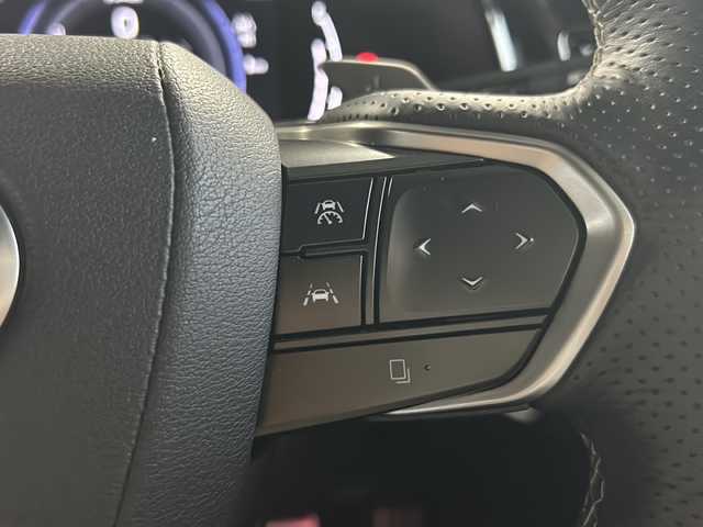 レクサス ＮＸ 350h Fスポーツ 大阪府 2023(令5)年 3.4万km ホワイトノーヴァガラスフレーク サンルーフ/純正14インチディスプレイオーディオ/・TV/・USB/・Miracast/・AMFM/置くだけ充電/シートヒーター/エアシート/デジタルインナーミラー/メモリーシート/レーザークルーズコントロール/前後ドラレコ/パノラミックビューモニター/BSM/クリアランスソナー/LEDヘッドライト