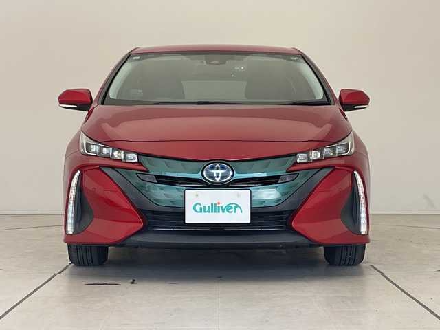 トヨタ プリウス ＰＨＶ S セーフティプラス 愛知県 2019(平31)年 4.1万km エモーショナルレッド トヨタセーフティセンス/・アダプティクブクルーズコントロール/・プリクラッシュセーフティー/・インテリジェントクリアランスソナー/・クリアランスソナー/・レーンキープアシスト/・オートマチックハイビーム/純正9インチナビ/・Bluetooth/フルセグTV/CD/DVD/ラジオ/　HDMI/USB/主要装備/・バックカメラ/・横滑り防止装置/・ステアリングヒーター/・ステアリングリモコン/・デジタルインナーミラー/・シートヒーター/・LEDヘッドライト/・ドライブレコーダー/・ETC